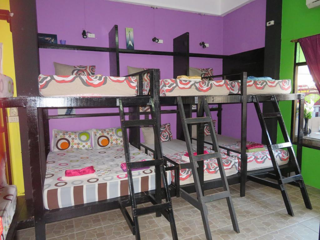 Same Same Guesthouse, Bar & Restaurant (Adults Only) Хаад Рин Екстериор снимка