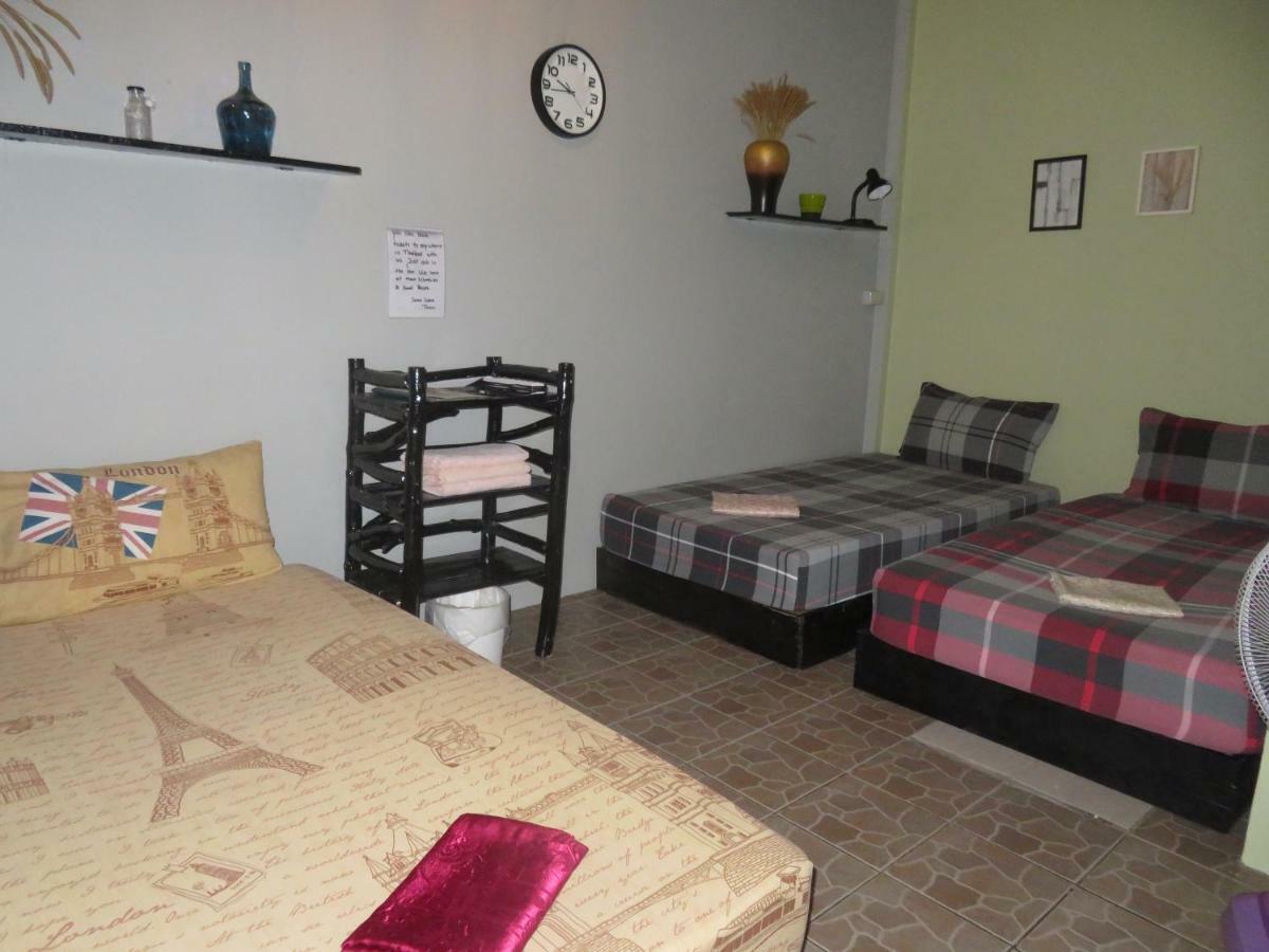 Same Same Guesthouse, Bar & Restaurant (Adults Only) Хаад Рин Екстериор снимка